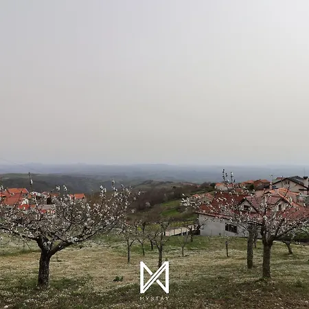 別荘 Mystay - Casa Pereira Soeima Alfândega da Fé