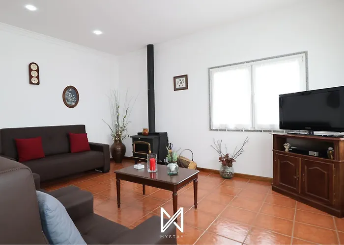 بيت للعطل Mystay - Casa Pereira Soeima ألفانديجا دا في