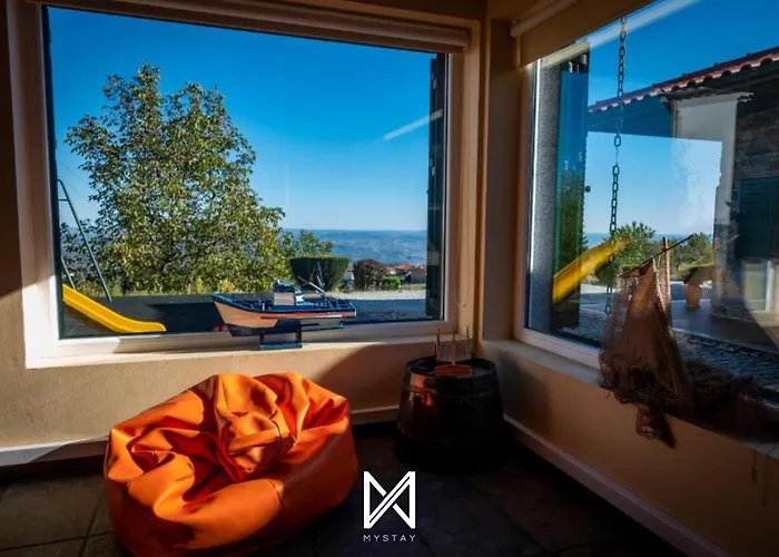 Mystay - Casa Pereira Soeima بيت للعطل ألفانديجا دا في