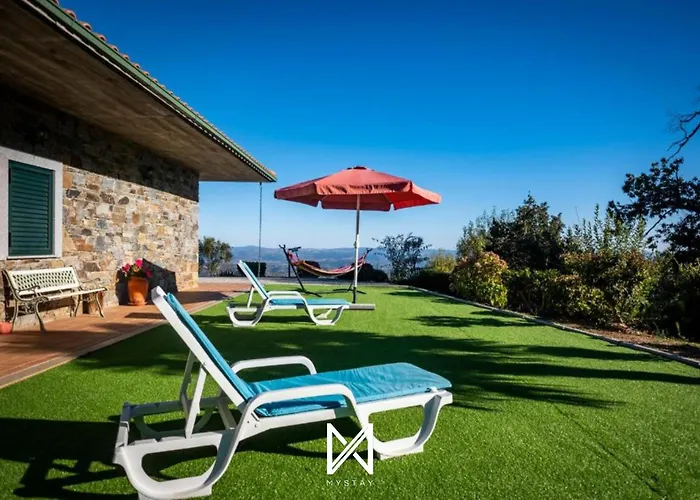 بيت للعطل Mystay - Casa Pereira Soeima ألفانديجا دا في